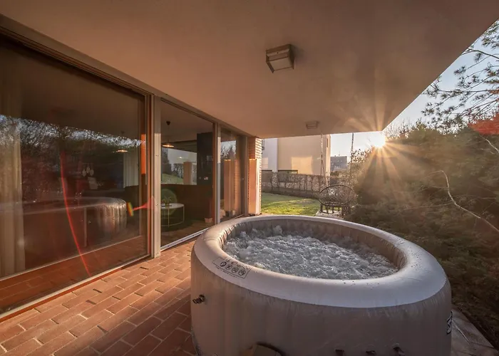 Marvel 2bd In Modern With Cozy Terrace * Praag