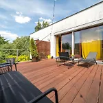 Διαμέρισμα Marvel 2bd In Modern With Cozy Terrace *