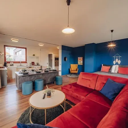 Marvel 2bd In Modern With Cozy Terrace *