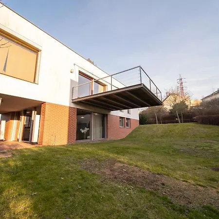 Marvel 2bd In Modern With Cozy Terrace Апартаменты *