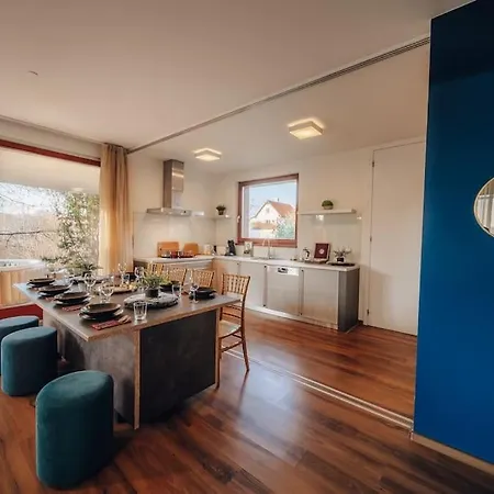 Marvel 2bd In Modern With Cozy Terrace *