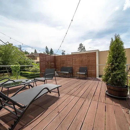 Marvel 2bd In Modern With Cozy Terrace